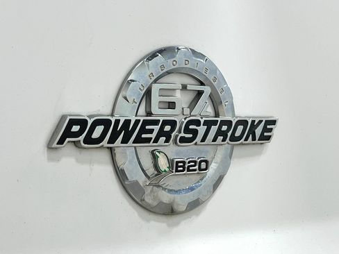 Used 2014 Ford F250 Lariat w/ Chrome Package AWD/4WD image 43