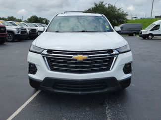 Used 2023 Chevrolet Traverse LT FWD video 2