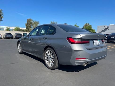 Used 2023 BMW 330i Sedan w/ Driving Assistance Package RWD image 4