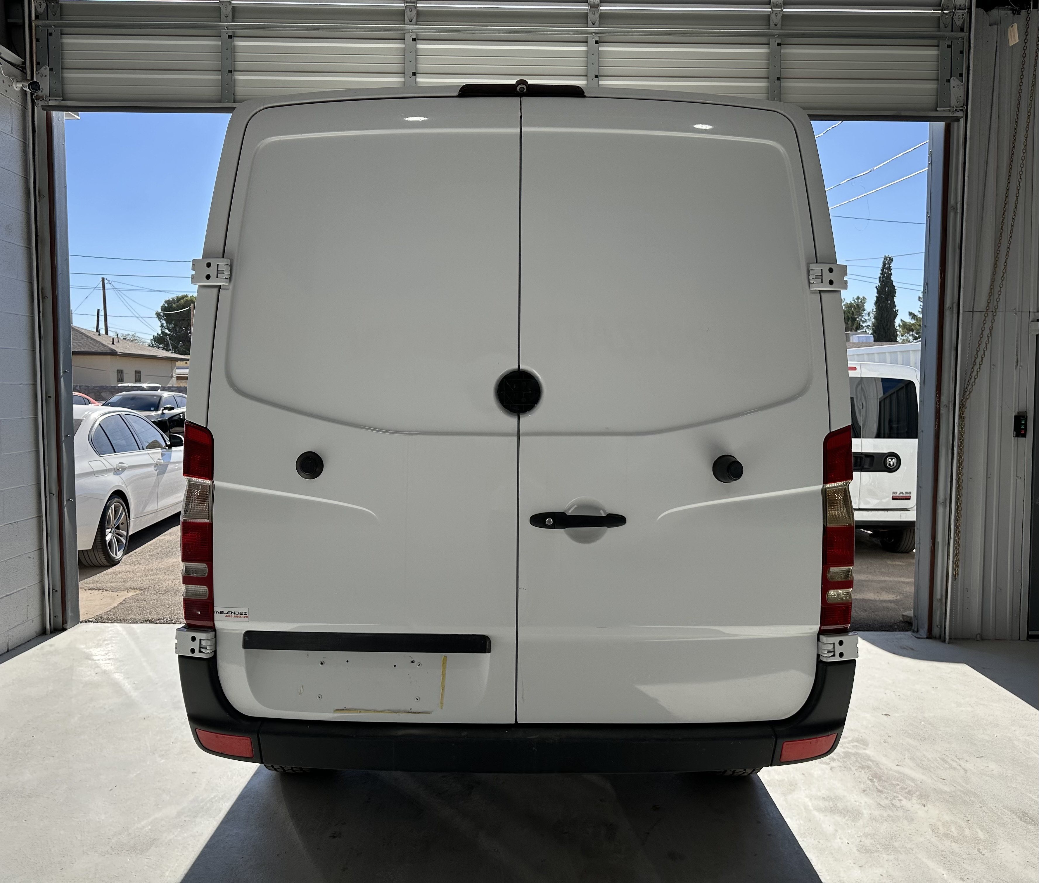 Used 2014 Mercedes-Benz Sprinter 2500 image 3