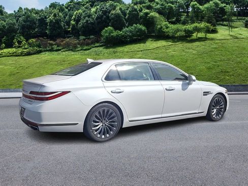 Used 2020 Genesis G90 3.3T Premium image 8