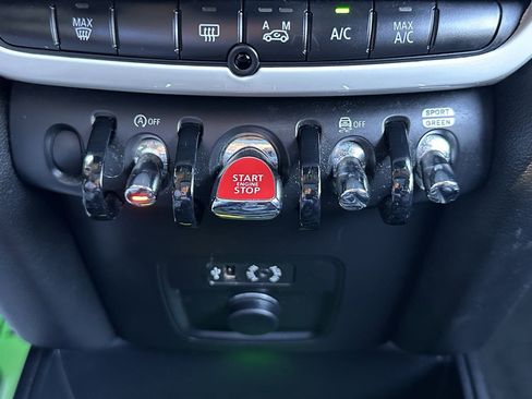 Used 2018 MINI Cooper Countryman S image 34