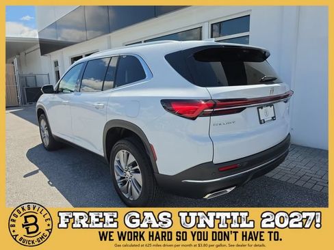New 2027 Buick Enclave Preferred w/ Power Package FWD image 5