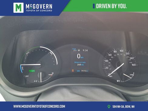 Used 2022 Toyota Sienna XLE w/ XLE Plus Package image 15