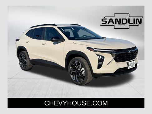 New 2026 Chevrolet Trax RS w/ Driver Confidence Package image 1