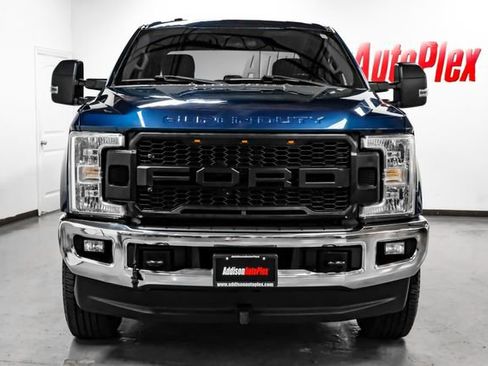 Used 2017 Ford F250 XLT w/ XLT Value Package AWD/4WD image 7