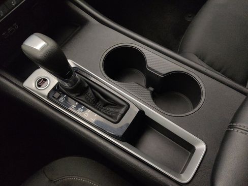 Used 2025 Nissan Altima 2.5 SV FWD image 26