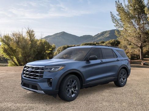 New 2026 Ford Explorer Active w/ Active Comfort Package image 1