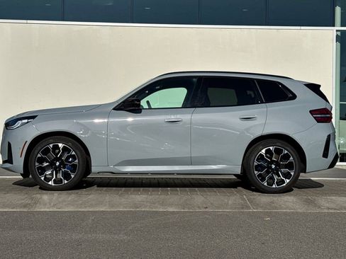 Used 2025 BMW X3 M50 w/ Premium Package image 6