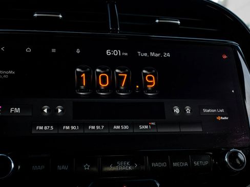 Used 2023 Kia Soul GT-Line FWD image 35