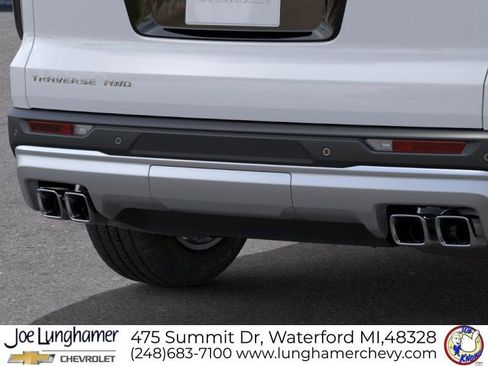 New 2026 Chevrolet Traverse LT w/ Sun and Wheel Package AWD/4WD image 16