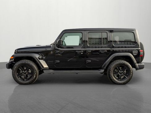 Used 2023 Jeep Wrangler Unlimited Sahara image 4