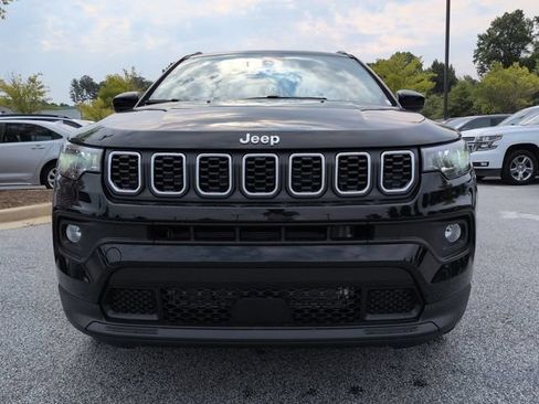 New 2026 Jeep Compass Latitude AWD/4WD image 8