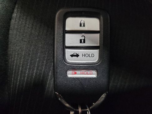 Used 2019 Honda Accord LX image 32