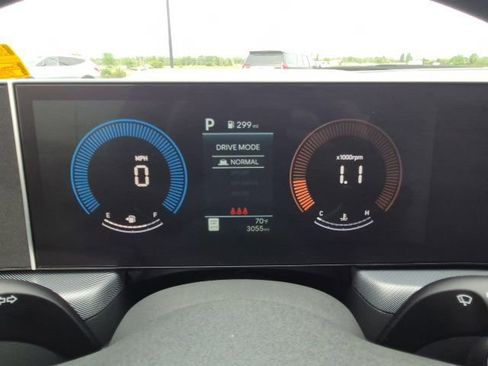 Used 2025 Hyundai Sonata SEL AWD/4WD image 24