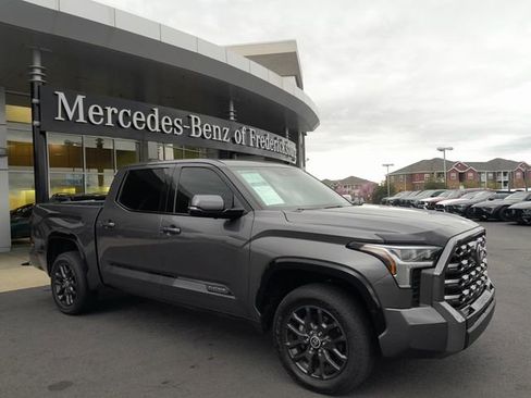 Used 2023 Toyota Tundra Platinum image 1