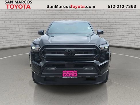Used 2025 Toyota Tacoma SR5 image 2