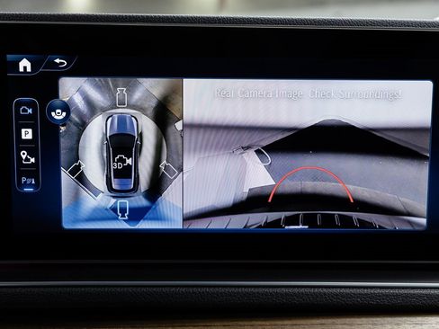 Used 2025 Mercedes-Benz GLE 450 4MATIC w/ AMG Line Exterior image 20