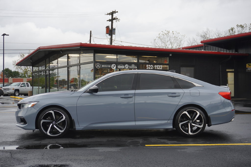 Used 2022 Honda Accord Sport image 4