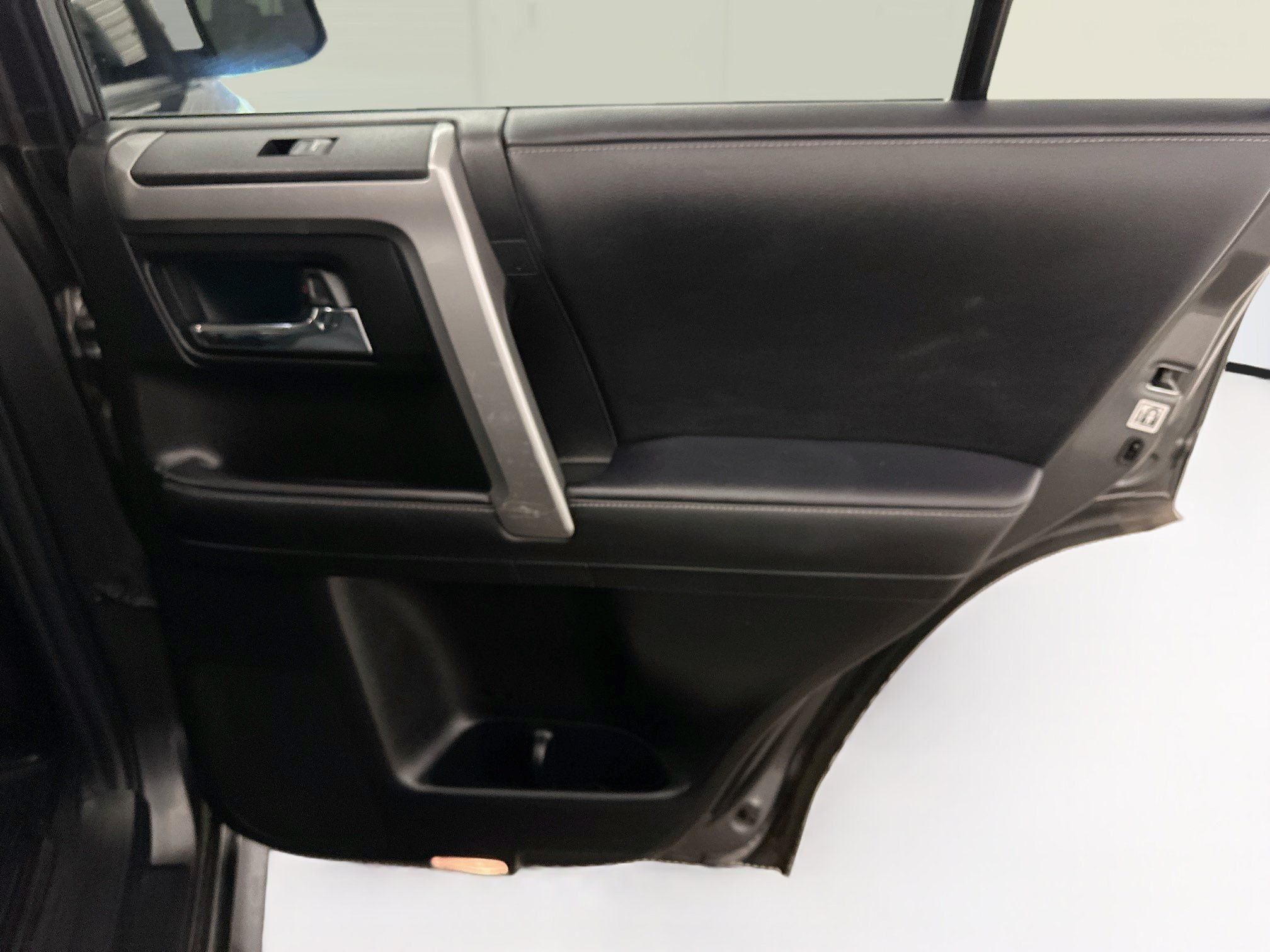 Used 2022 Toyota 4Runner SR5 Premium w/ Moonroof Package AWD/4WD image 32