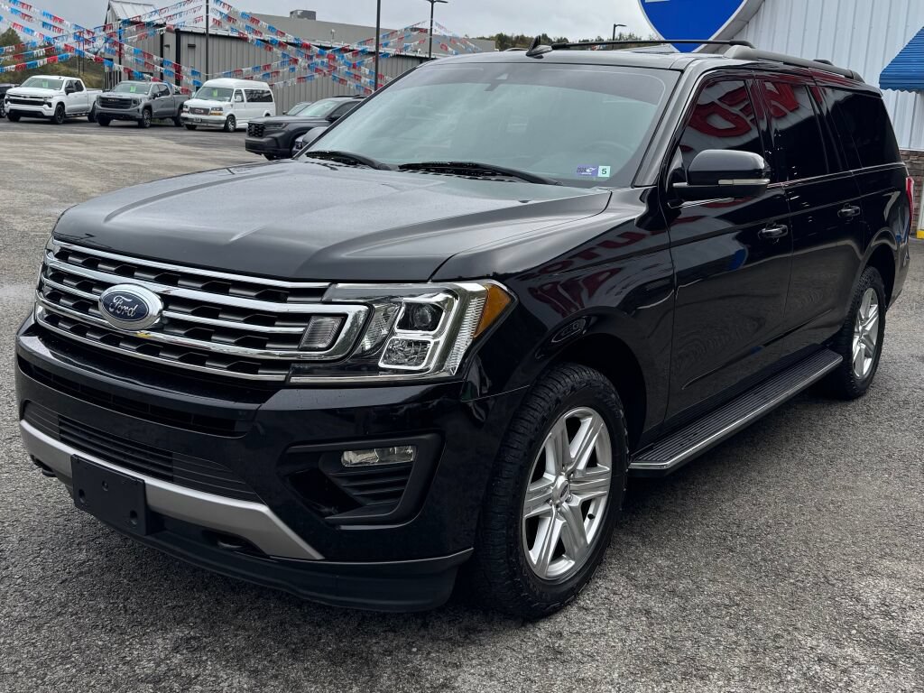 Used 2018 Ford Expedition Max XLT w/ Equipment Group 202A AWD/4WD image 3