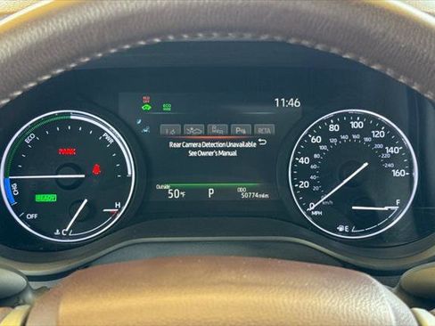 Certified 2021 Toyota Sienna Platinum image 29