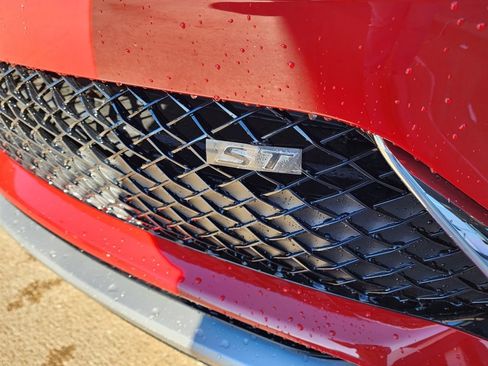 New 2026 Buick Envista Sport Touring image 10