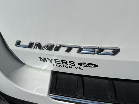 Used 2020 Ford Explorer Limited AWD/4WD image 10