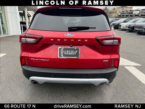 Used 2023 Ford Escape Platinum image 4