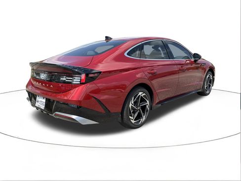 New 2026 Hyundai Sonata SEL image 3
