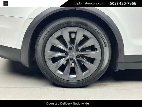 Used 2017 Tesla Model X 100D image 38