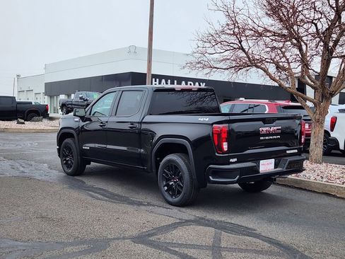 New 2026 GMC Sierra 1500 Elevation image 3