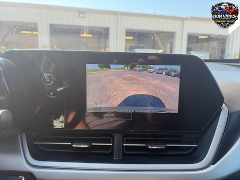 Used 2026 Chevrolet Trax LS FWD image 20