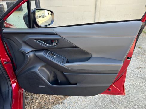 Used 2026 Subaru Crosstrek 2.5i Limited w/ Crosstrek Mirror Package AWD/4WD image 41