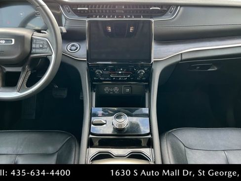 Used 2023 Jeep Grand Cherokee L Limited image 13