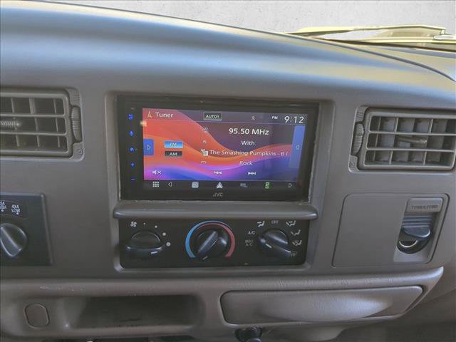 Used 2004 Ford F250 Lariat AWD/4WD image 11