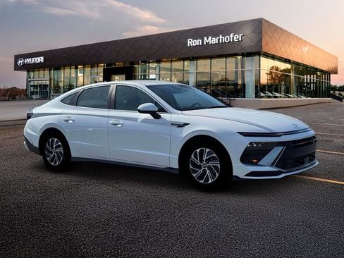 New 2026 Hyundai Sonata Blue image 10