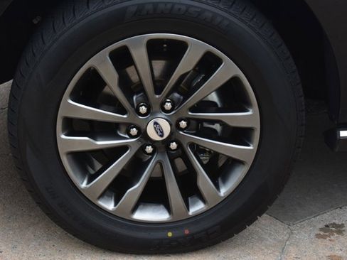 Used 2021 Ford Expedition Max Limited RWD image 11