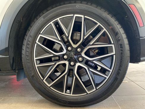 Used 2024 Ford Mustang Mach-E Premium image 27