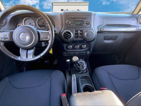 Used 2017 Jeep Wrangler Unlimited Sport w/ Quick Order Package 23S image 15