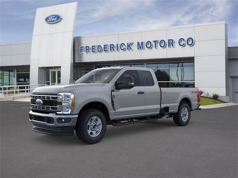 New 2026 Ford F250 XLT w/ FX4 Off-Road Package image 1