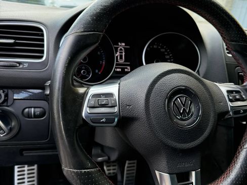 Used 2013 Volkswagen GTI Wolfsburg Edition FWD image 39