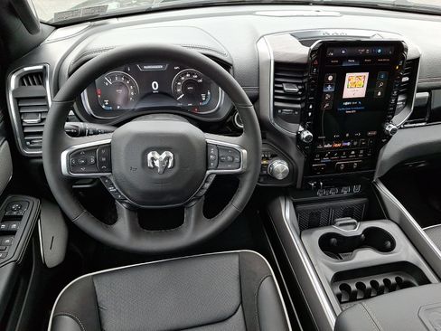 New 2026 RAM 1500 Laramie AWD/4WD image 6