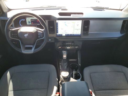 Used 2023 Ford Bronco Outer Banks image 17