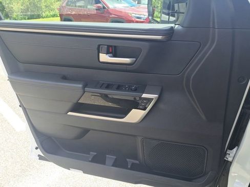 Used 2024 Toyota Tundra Limited image 35