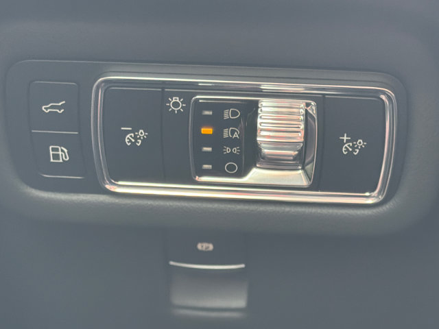 New 2026 Lincoln Nautilus Reserve AWD/4WD image 32
