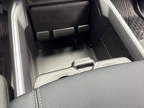 New 2026 RAM 1500 Big Horn w/ Night Edition image 21