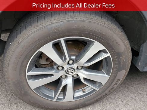 Used 2018 Toyota RAV4 XLE FWD image 9