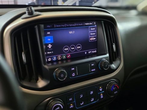 Used 2020 GMC Canyon Denali image 20