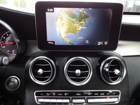 Used 2017 Mercedes-Benz GLC 43 AMG 4MATIC image 22